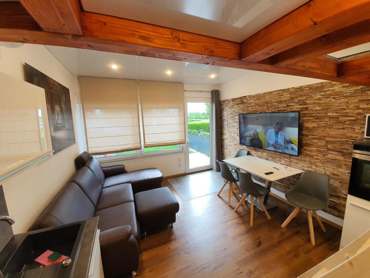 Ferienhaus Am See Hungen Экстерьер фото