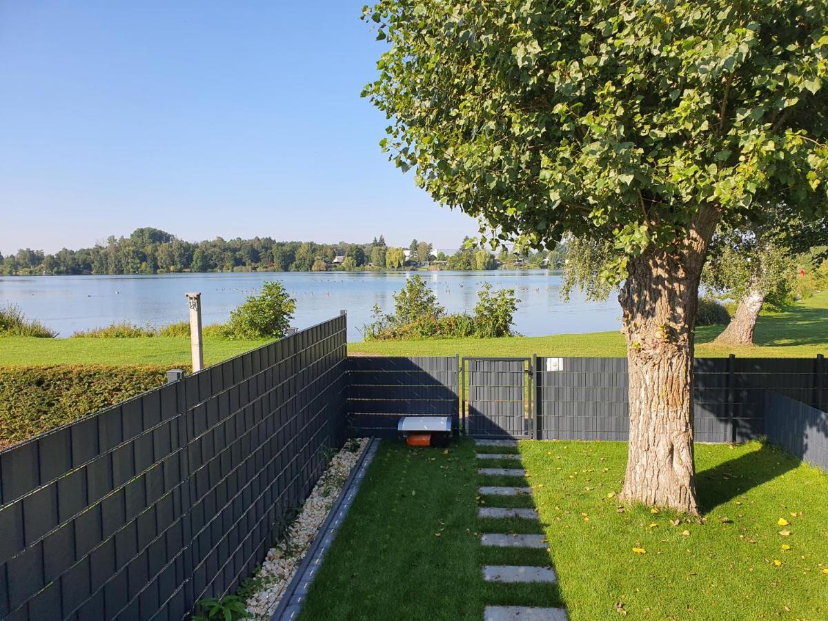 Ferienhaus Am See Hungen Экстерьер фото