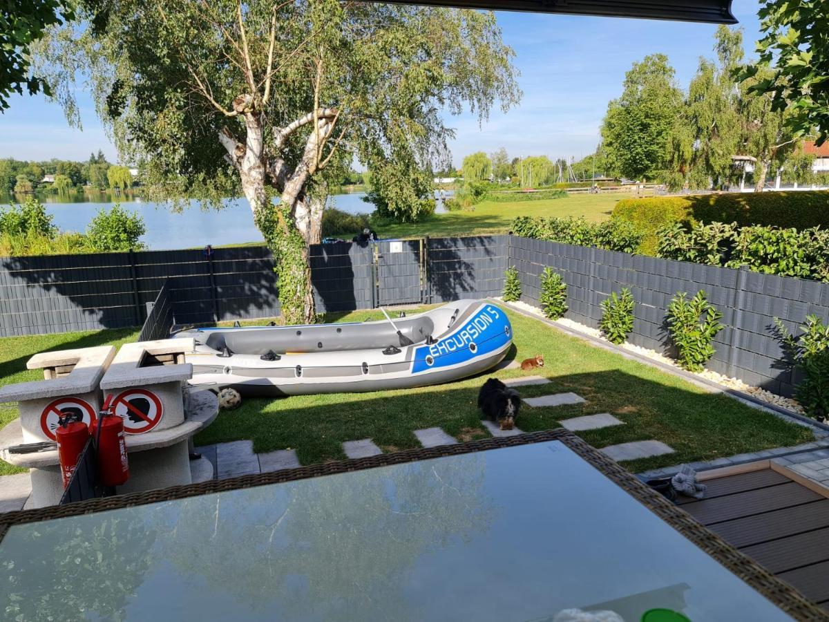 Ferienhaus Am See Hungen Экстерьер фото